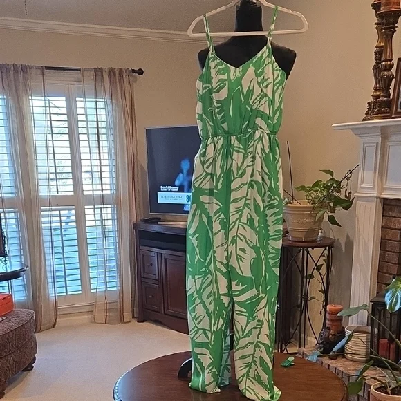 Lilly Pulitzer Vibrant Green and White Jumpsuit - Picture 2 of 7